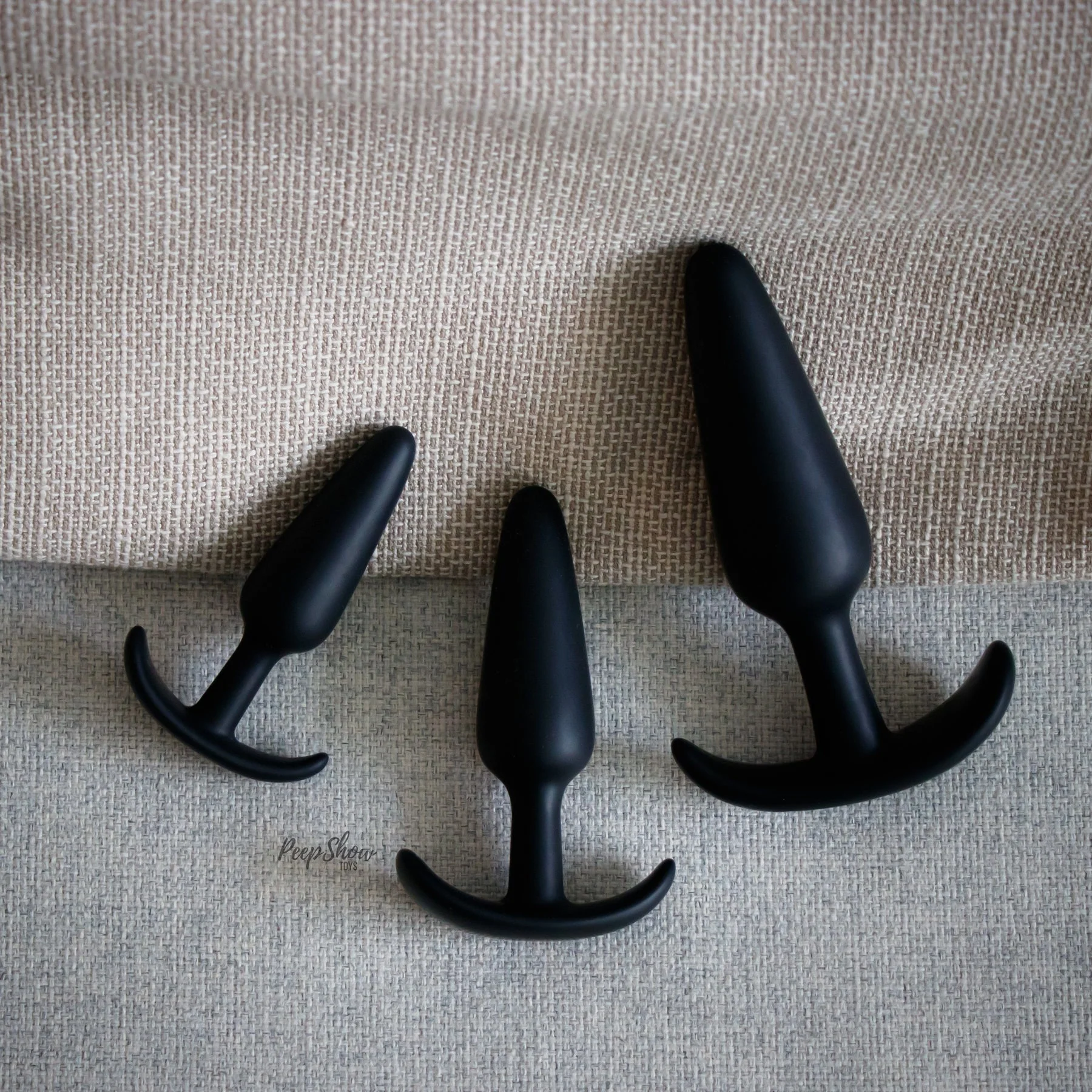 Beginner Butt Plug Bundle with Lube - Image 2