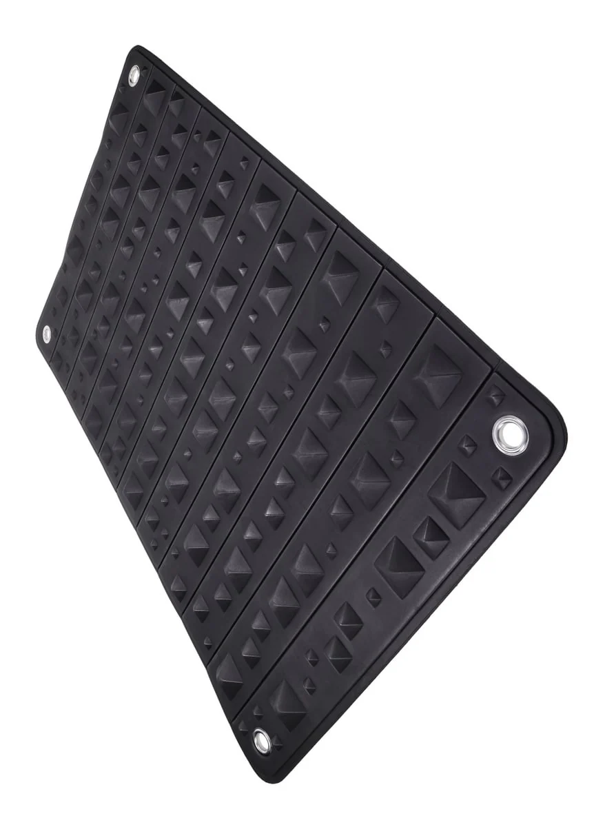 Edge Spiked Punishment Mat - Image 2