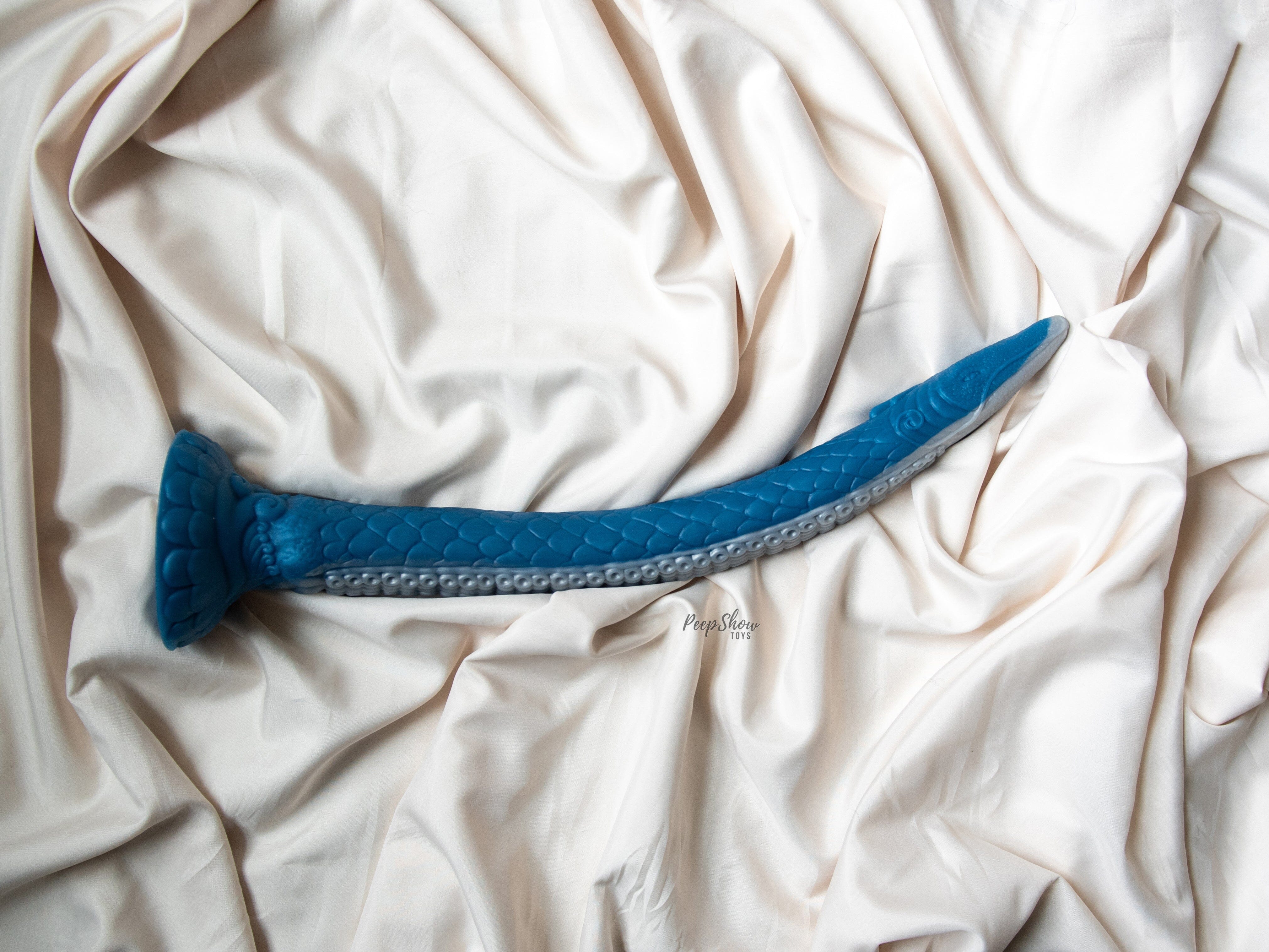 17" Eel Soft Colon Snake with Suction Cup - Image 3