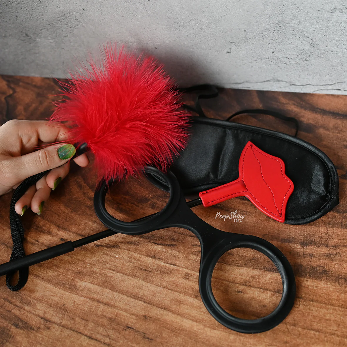 Ex's & Oh's Kiss Kit - Image 2