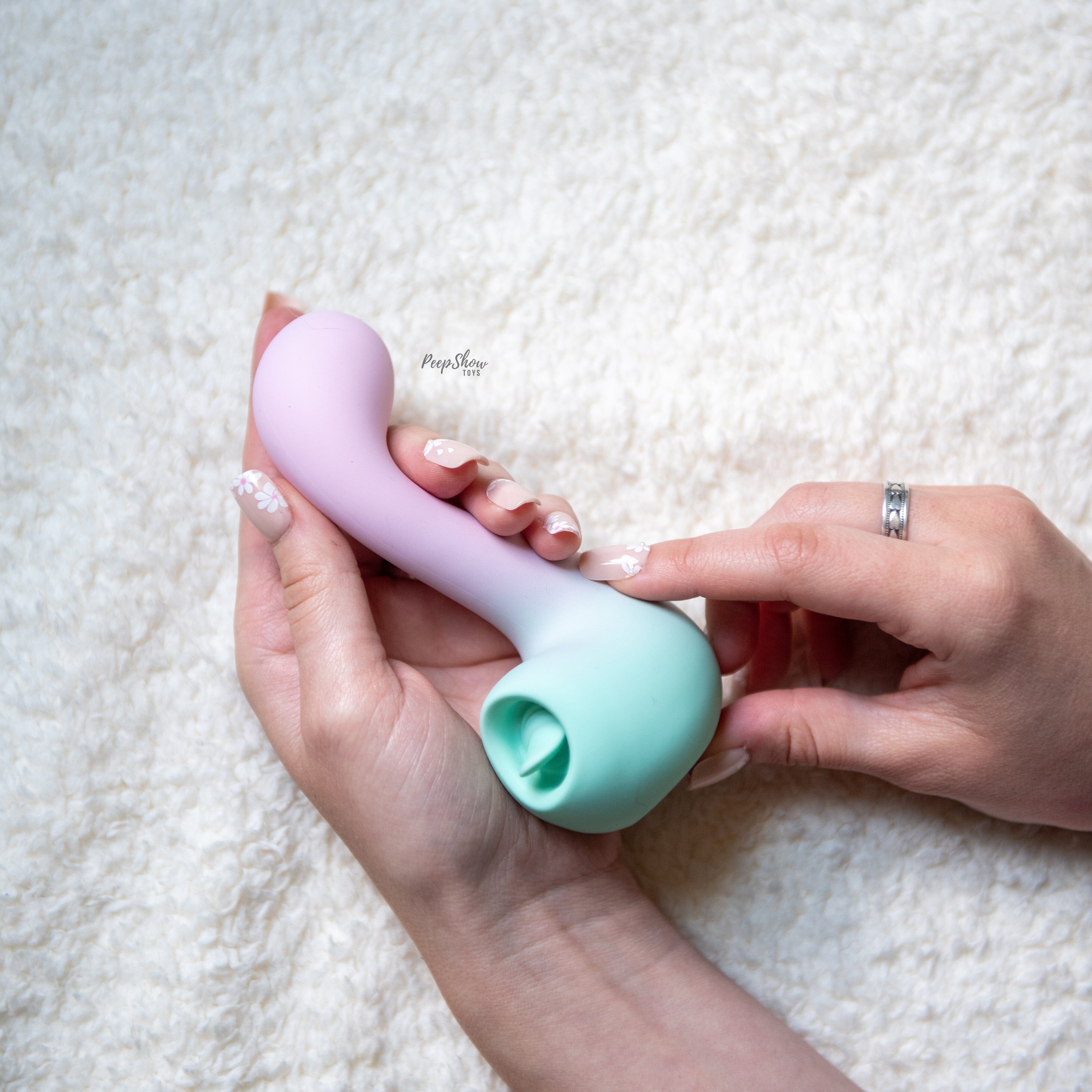 Play With Me Melody - Double-Action Tongue vs. G-spot Vibrator