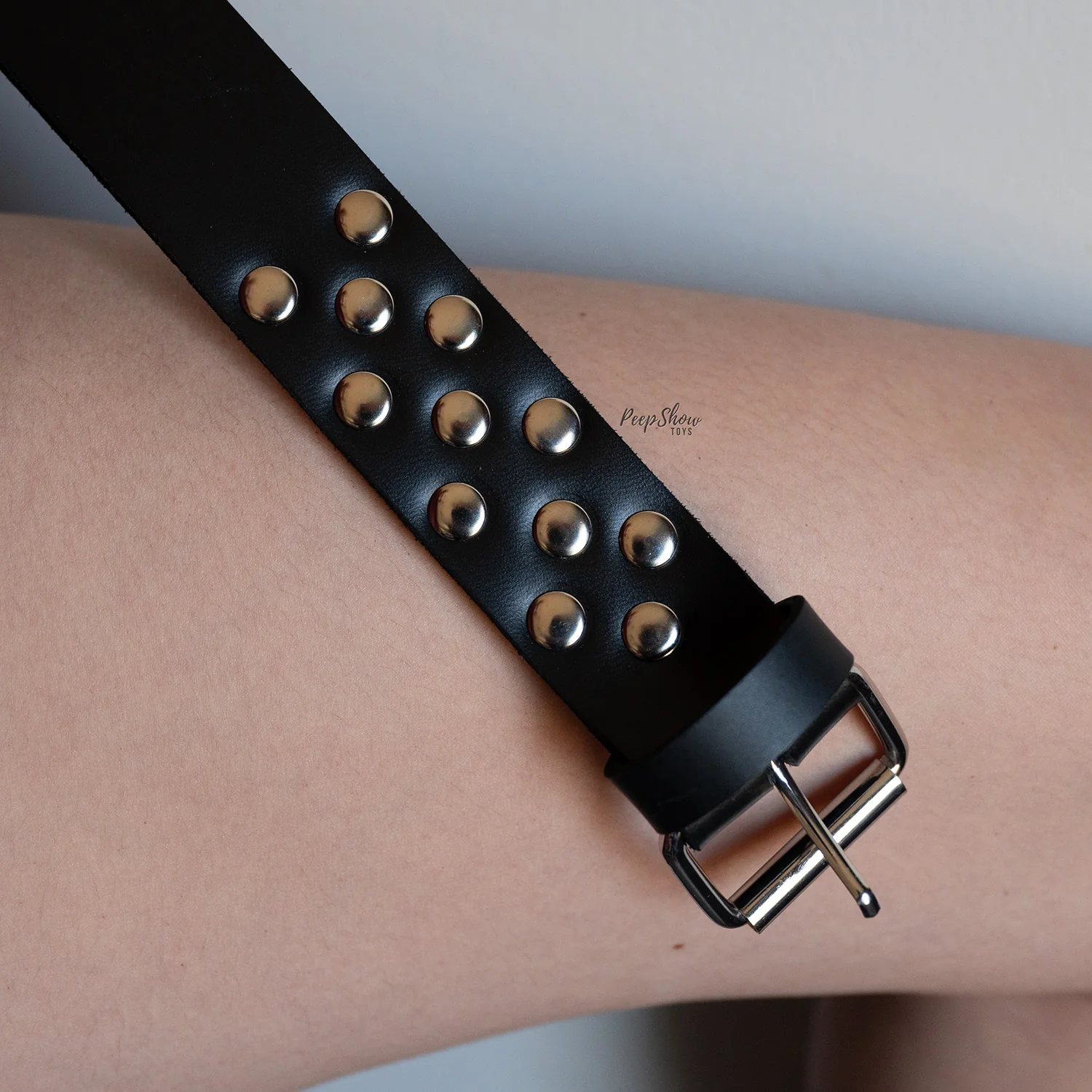 Real Leather Belt Spanker - Closed Loop for Control - Image 2