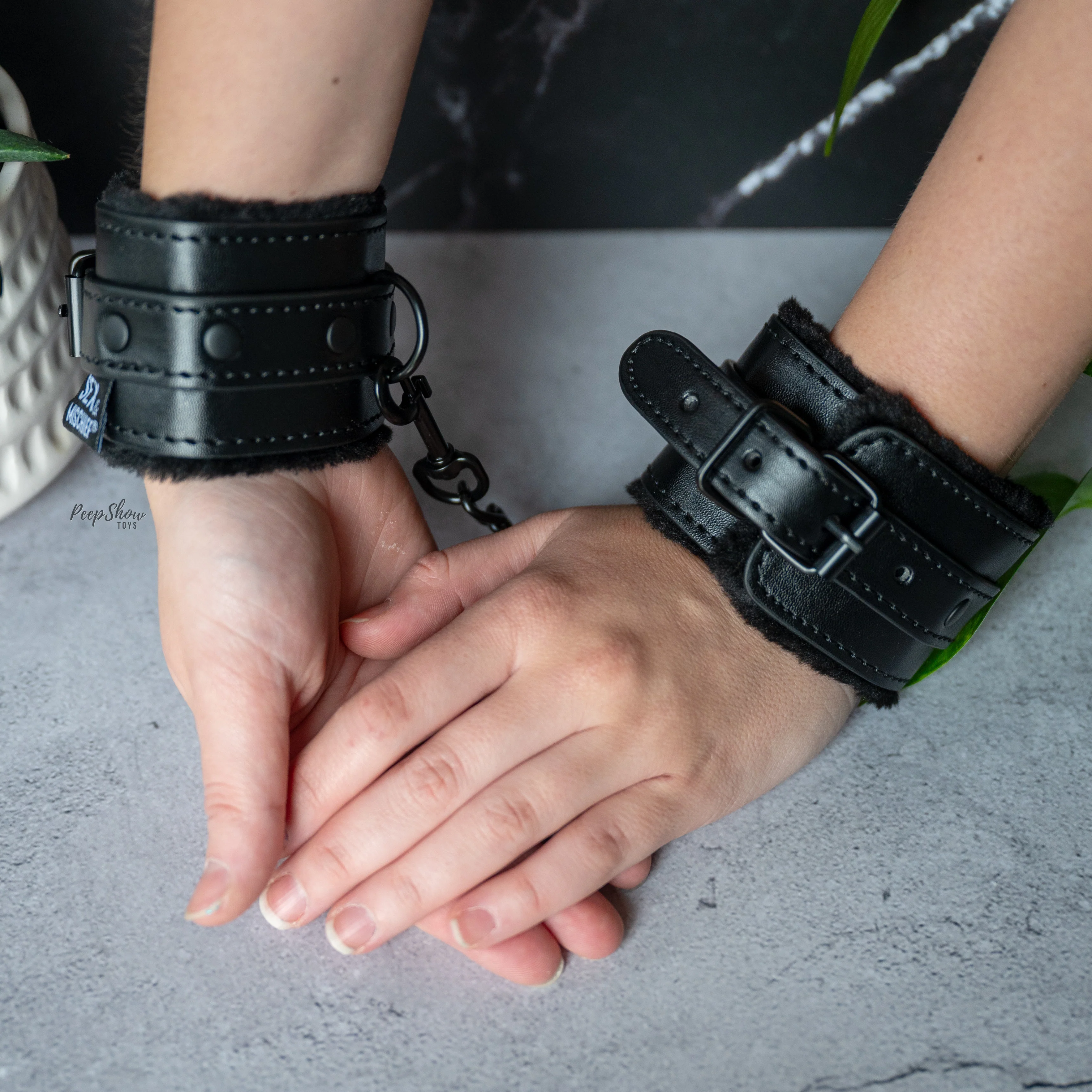 Shadow Fur Handcuffs - Image 3