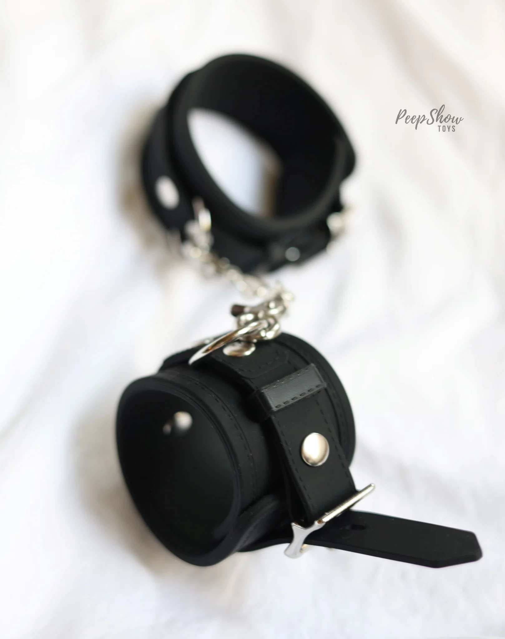 Sil-Cuffs Heavy-Duty Silicone Handcuffs - Image 8