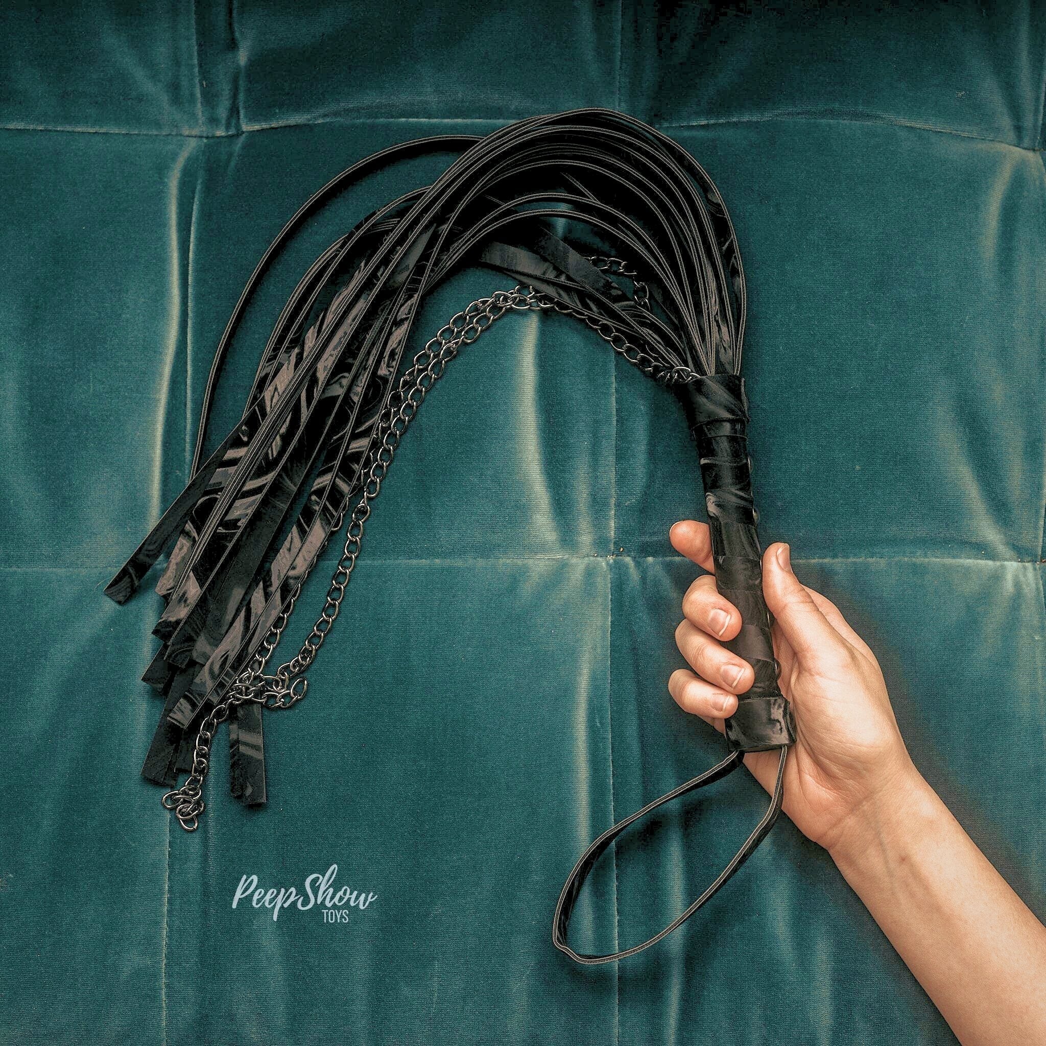 Velvet Chain Flogger - Image 2